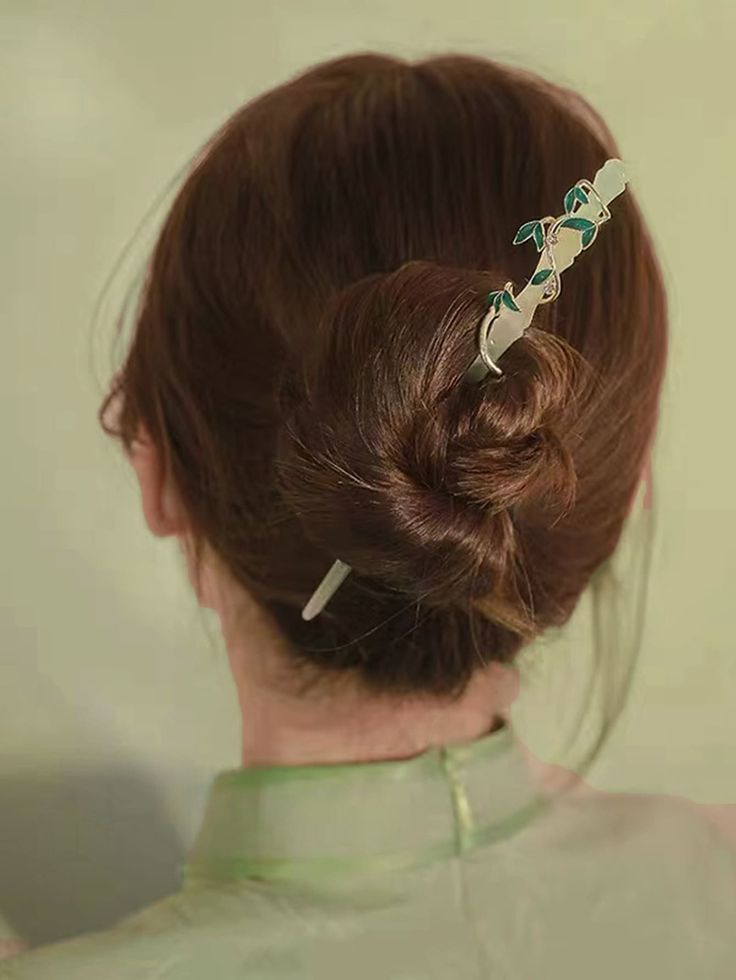 Bamboo Joint Design Leaf & Rhinestone Decor Hair Pin کانزاشی ها - Image 2