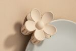 Dreamin' of Daisies_ Well, throw on this precious… (2)